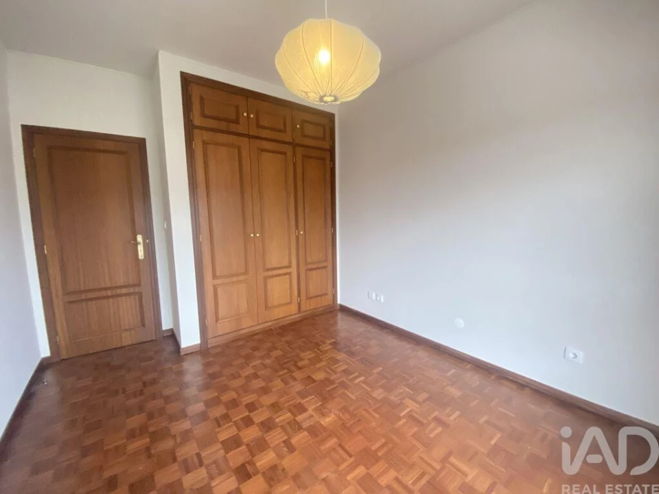 Apartamento T3 para Venda em Rio Tinto Foto 24