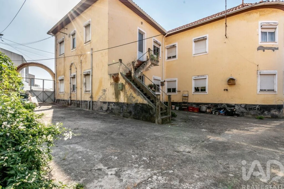 Prédio para Venda em Monte Real e Carvide Foto 2