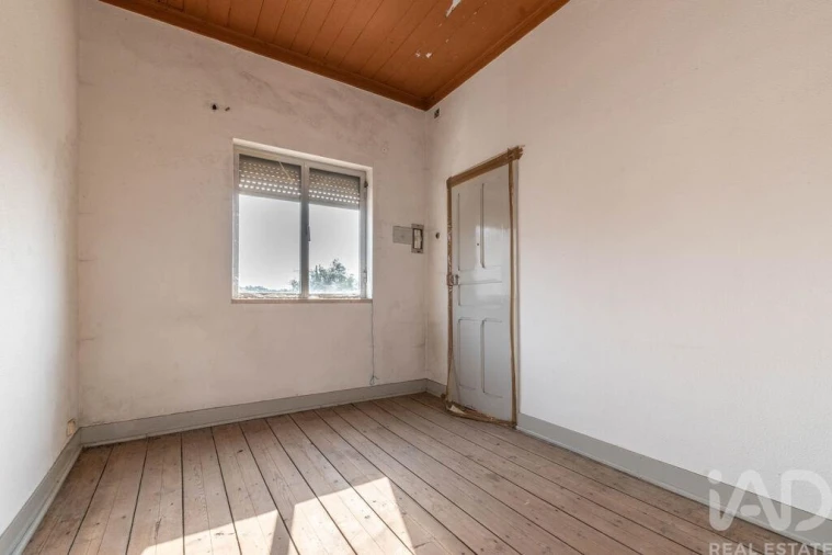 Prédio para Venda em Monte Real e Carvide Foto 8