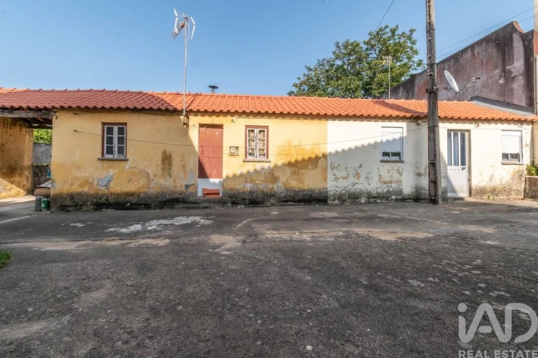 Prédio para Venda em Monte Real e Carvide Foto 5