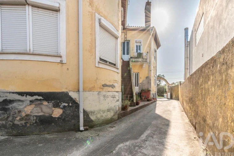 Prédio para Venda em Monte Real e Carvide Foto 13