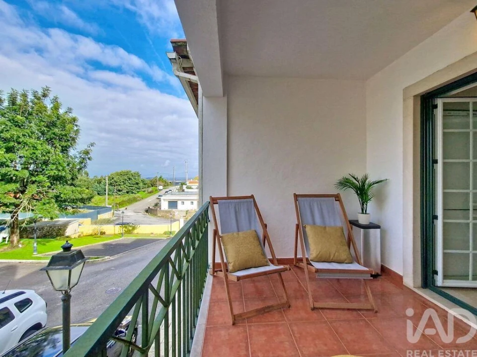Apartamento T2 para Venda em Venda do Pinheiro e Santo Estêvão das Galés Foto 19