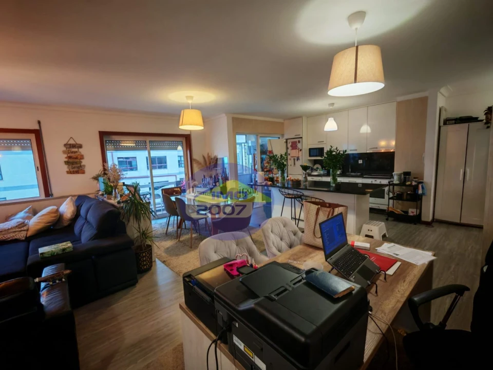 Apartamento T2 para Venda em Mafamude e Vilar do Paraíso Foto 7