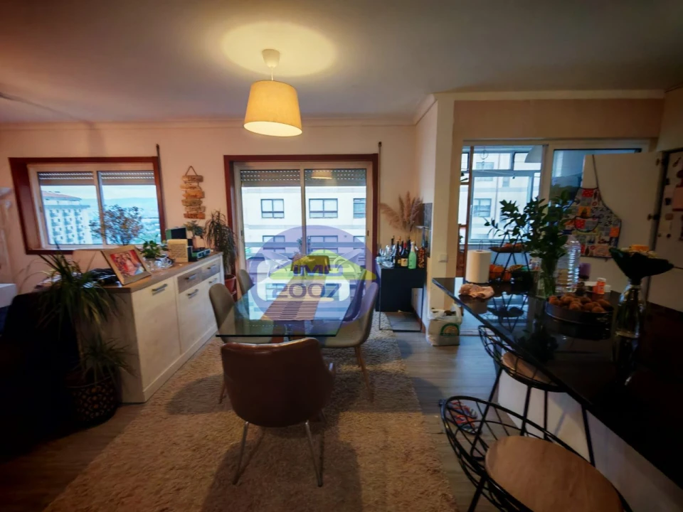 Apartamento T2 para Venda em Mafamude e Vilar do Paraíso Foto 9