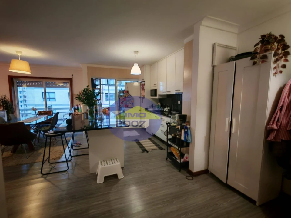 Apartamento T2 para Venda em Mafamude e Vilar do Paraíso Foto 11