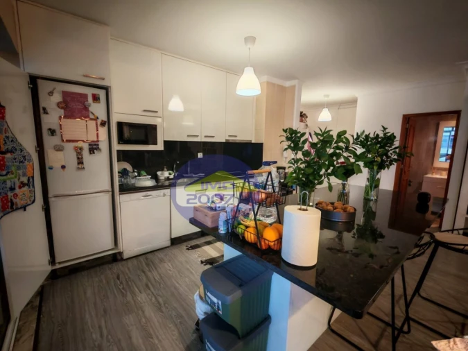 Apartamento T2 para Venda em Mafamude e Vilar do Paraíso Foto 4