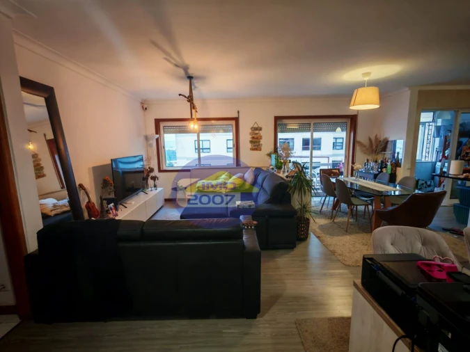 Apartamento T2 para Venda em Mafamude e Vilar do Paraíso Foto 5