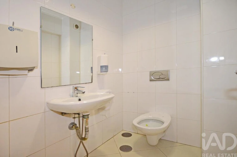 Loja para Venda em Alto do Seixalinho, Santo André e Verderena Foto 10