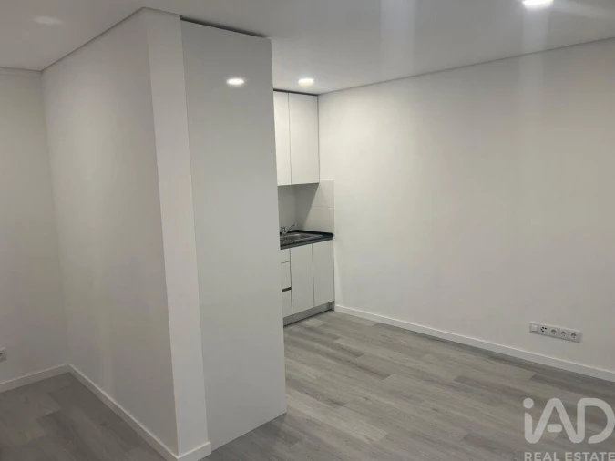 Apartamento T1 para Venda em Viseu Foto 2