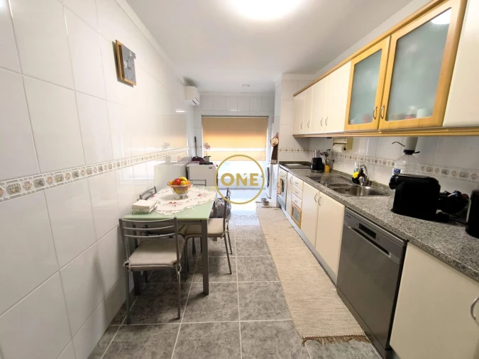 Apartamento T2 para Venda em Nogueira e Silva Escura Foto 13