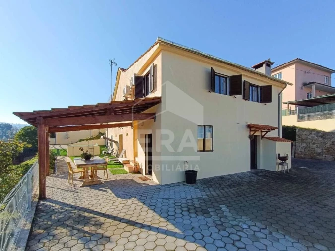 Moradia T3 para Venda em Sever do Vouga Foto 3