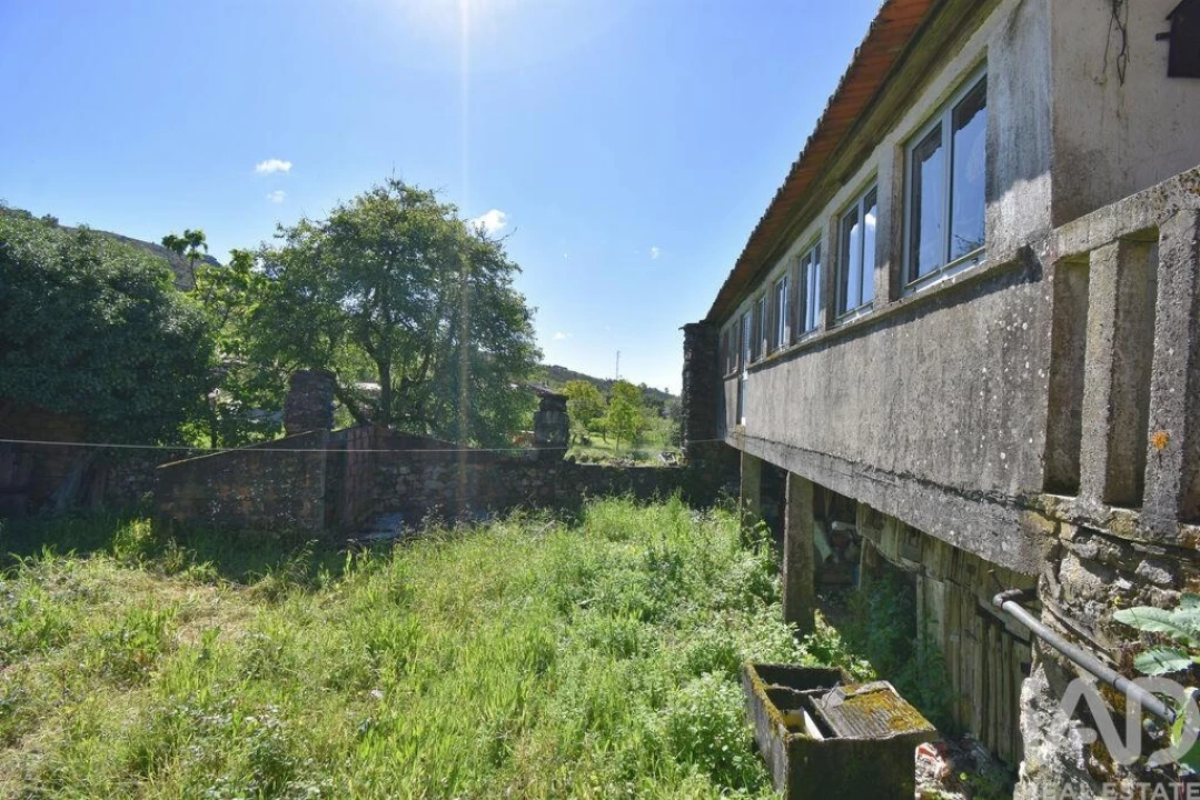 Moradia T2 para Venda em Cumeeira Foto 16