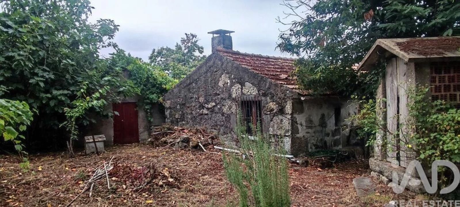 Moradia T5 para Venda em Loivo Foto 27