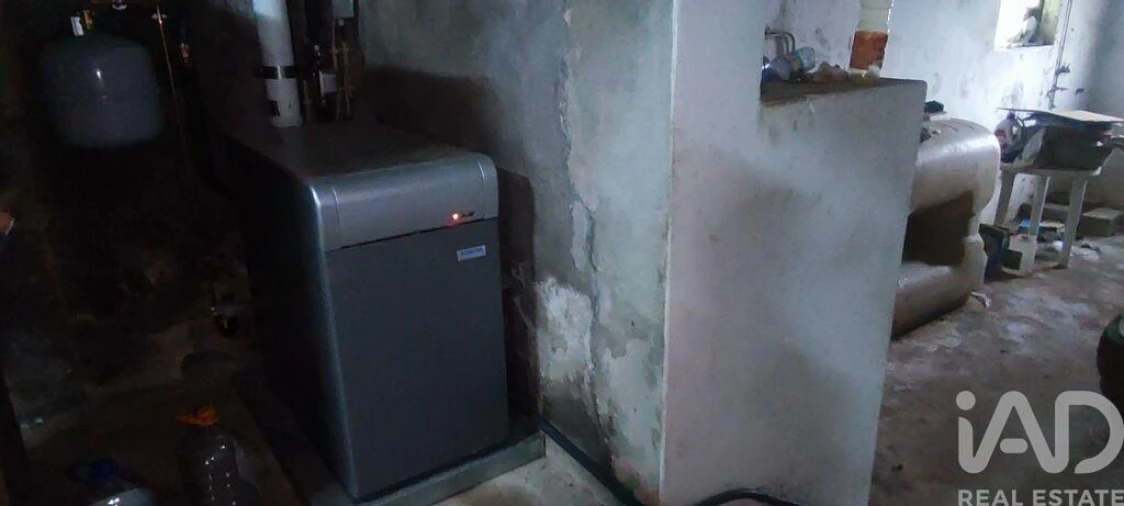 Moradia T5 para Venda em Loivo Foto 37