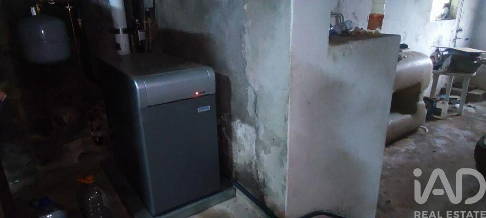 Moradia T5 para Venda em Loivo Foto 37