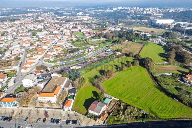 Moradia T4 para Venda em Custóias, Leça do Balio e Guifões Foto 12