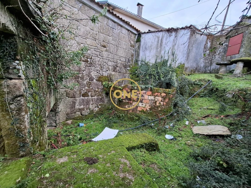 Terreno para Venda em Cabreiro Foto 3