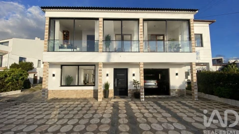 Moradia T4 para Venda em Ericeira