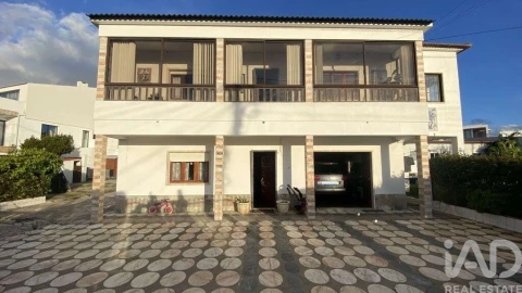 Moradia T4 para Venda em Ericeira