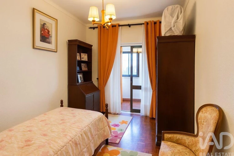 Moradia T4 para Venda em Ericeira Foto 8