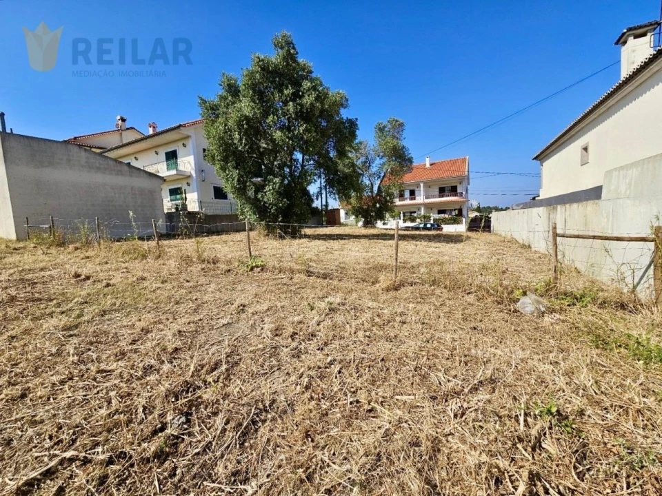 Terreno para Venda em Póvoa de Santa Iria e Forte da Casa Foto 2