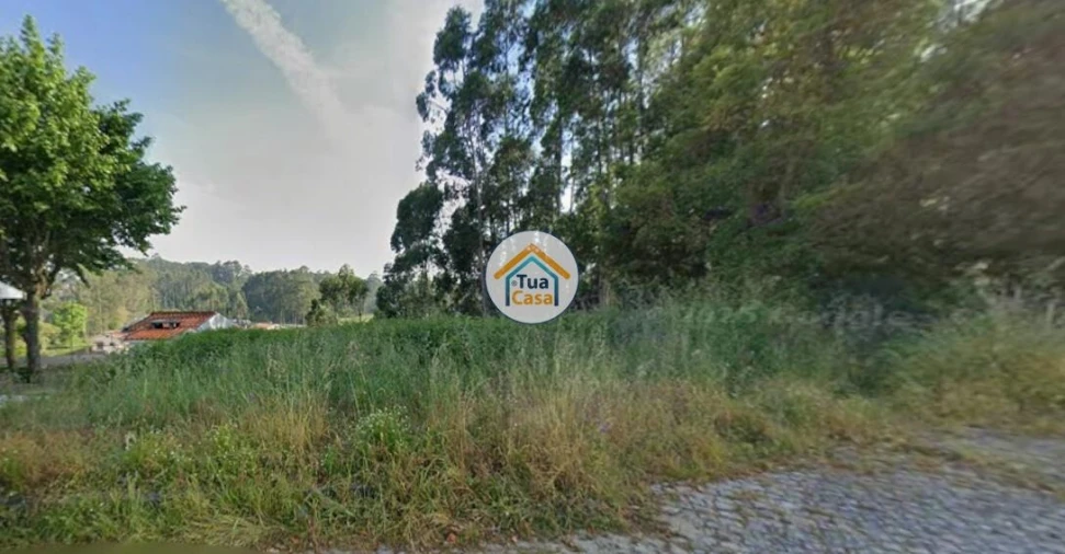 Terreno para Venda em Argoncilhe Foto 2