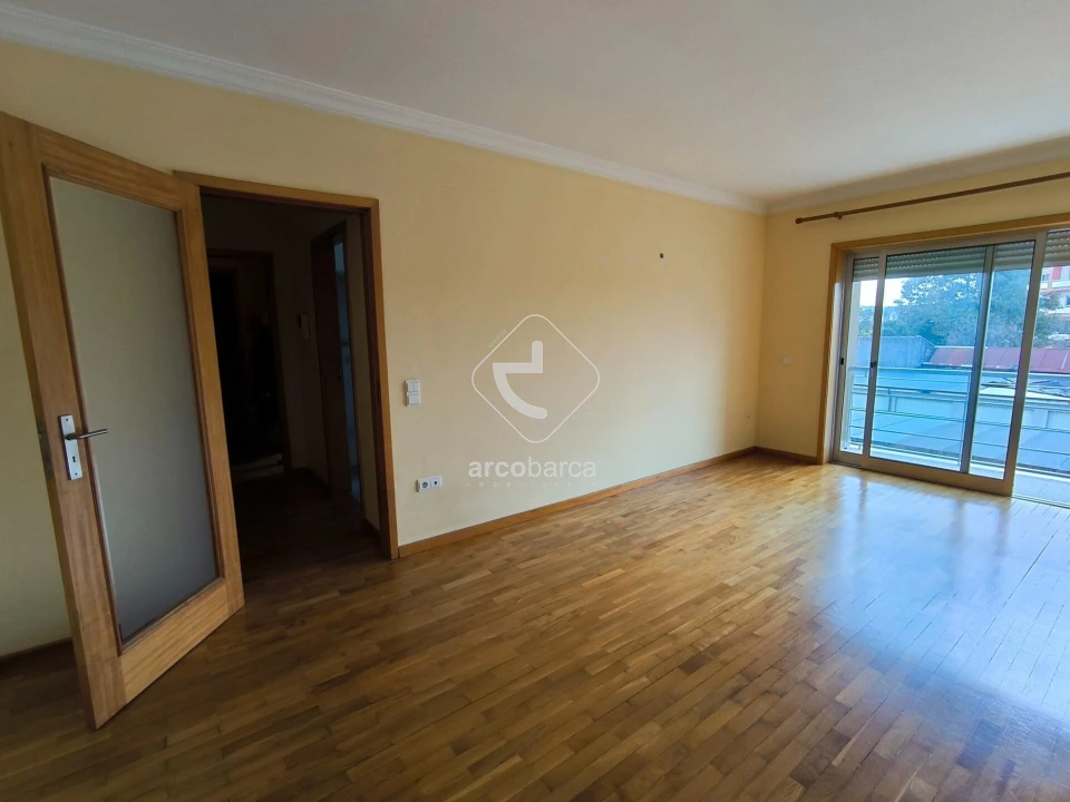 Apartamento T1 para Arrendamento em Ermesinde Foto 4