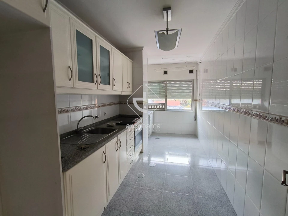 Apartamento T1 para Arrendamento em Ermesinde Foto 1