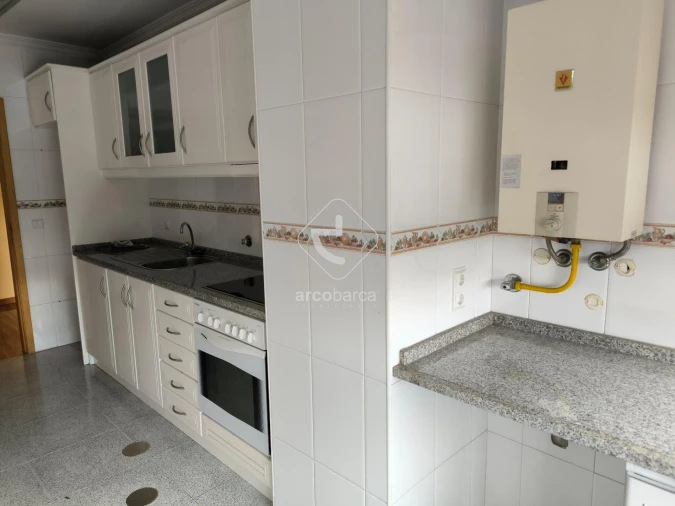 Apartamento T1 para Arrendamento em Ermesinde Foto 7
