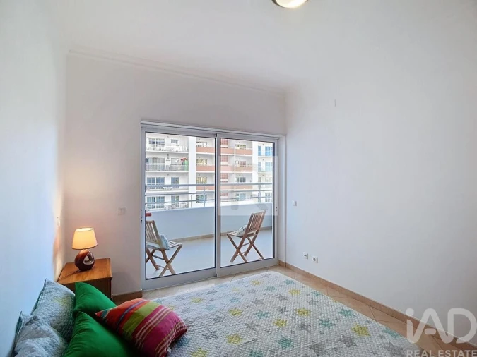 Apartamento T1 para Venda em Portimão Foto 17