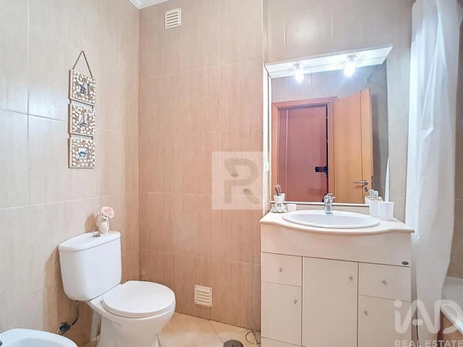 Apartamento T1 para Venda em Portimão Foto 9