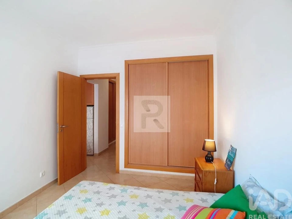 Apartamento T1 para Venda em Portimão Foto 7