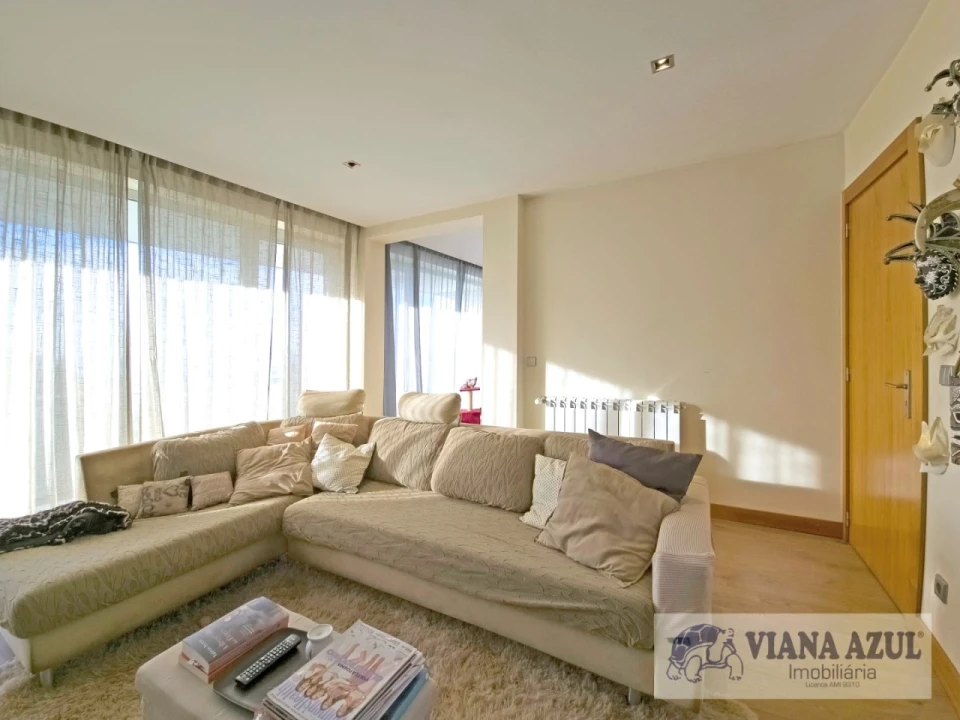 Moradia T5 para Venda em Areosa Foto 23