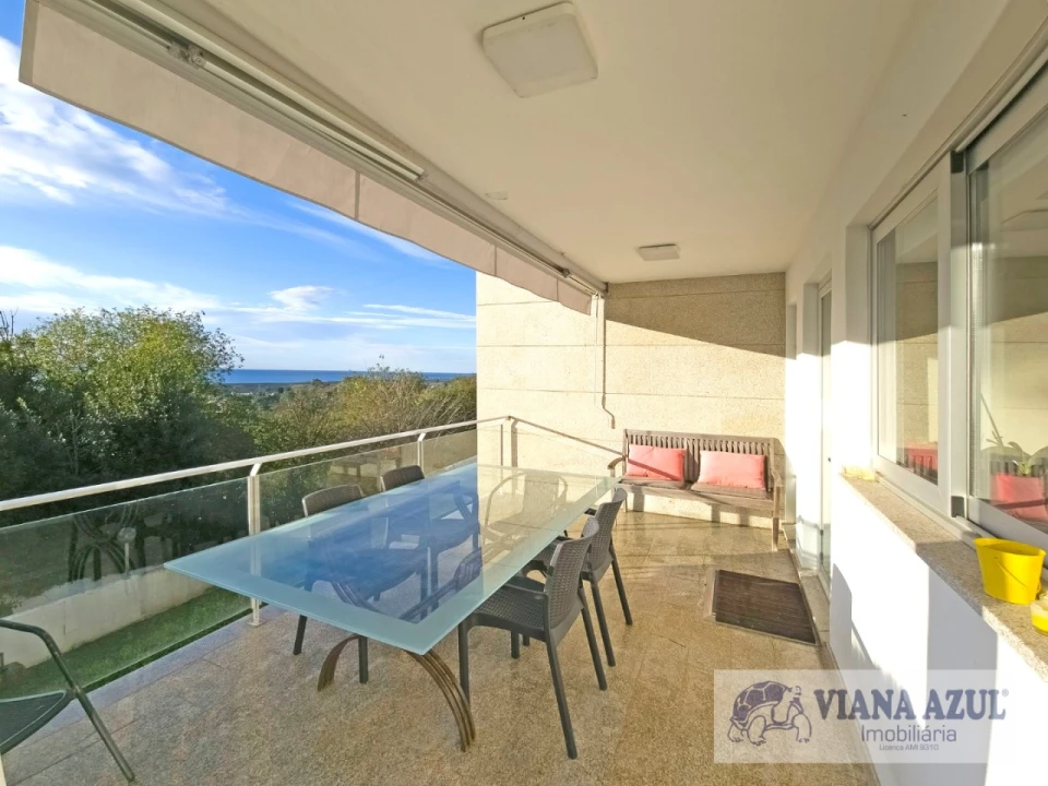 Moradia T5 para Venda em Areosa Foto 37