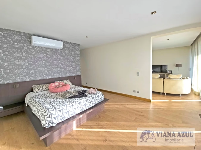 Moradia T5 para Venda em Areosa Foto 20