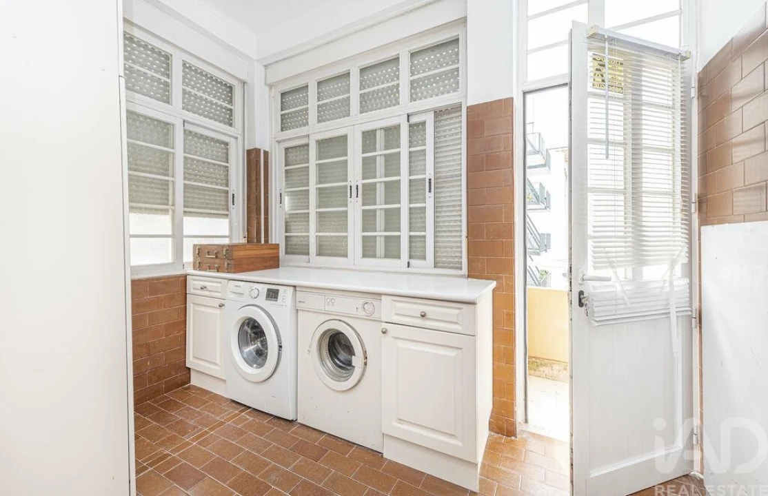 Apartamento T3 para Venda em Avenidas Novas Foto 26