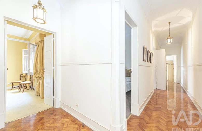 Apartamento T3 para Venda em Avenidas Novas Foto 13