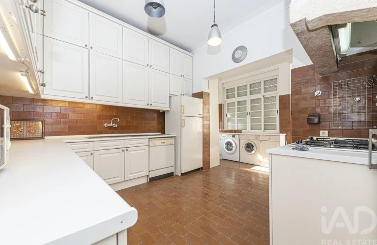 Apartamento T3 para Venda em Avenidas Novas Foto 23