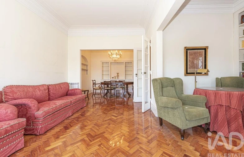 Apartamento T3 para Venda em Avenidas Novas Foto 8