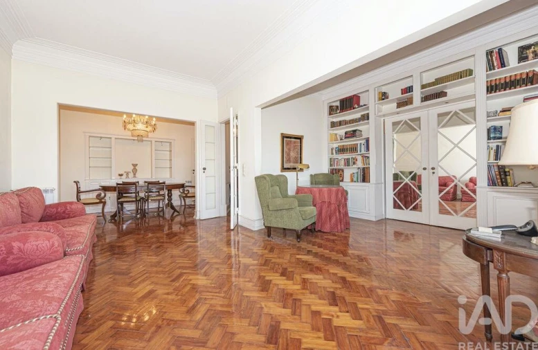 Apartamento T3 para Venda em Avenidas Novas Foto 4