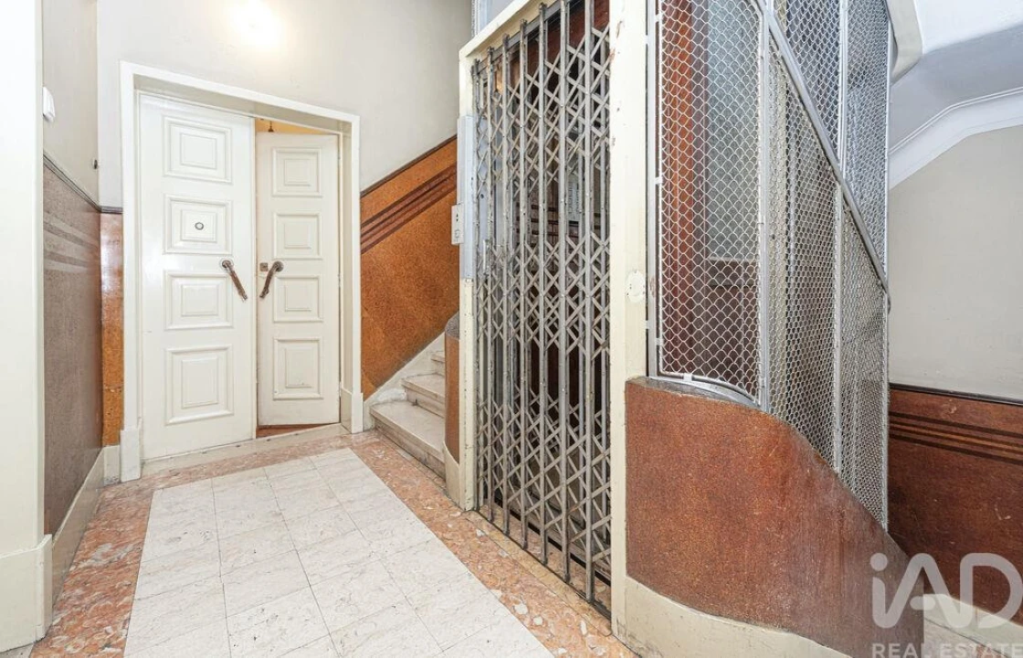 Apartamento T3 para Venda em Avenidas Novas Foto 29