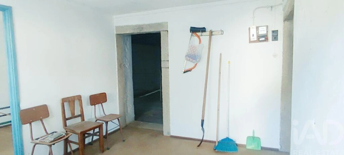 Moradia T3 para Venda em Covas Foto 4