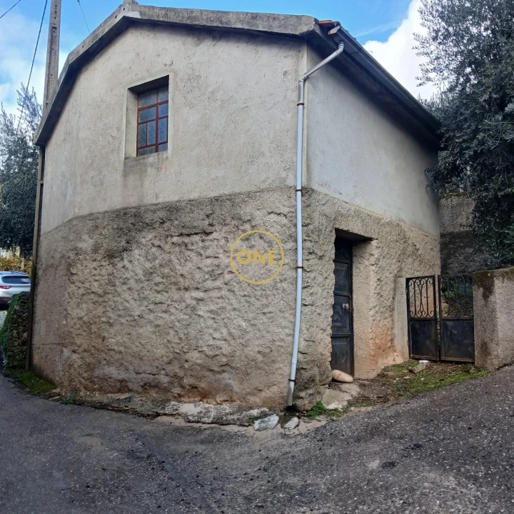 Moradia T3 para Venda em Dornelas do Zezere Foto 4