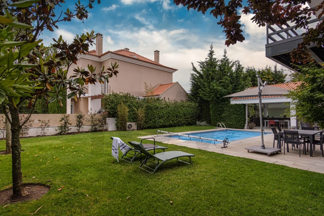 Moradia T5 para Arrendamento em São João das Lampas e Terrugem Foto 74