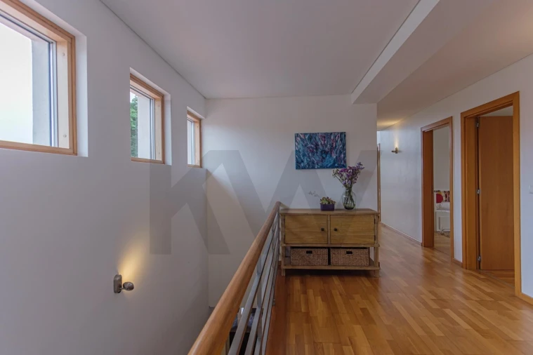 Moradia T5 para Arrendamento em São João das Lampas e Terrugem Foto 37