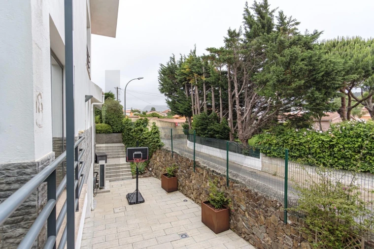 Moradia T5 para Arrendamento em São João das Lampas e Terrugem Foto 24