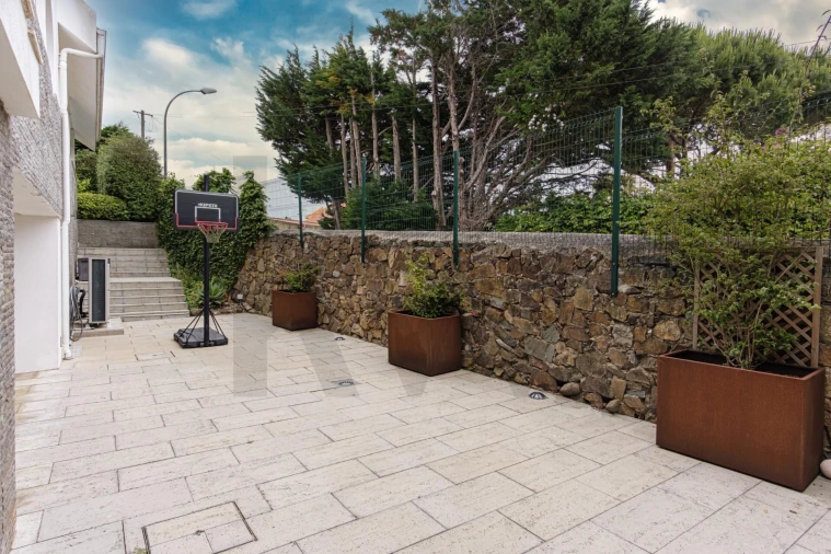 Moradia T5 para Arrendamento em São João das Lampas e Terrugem Foto 36