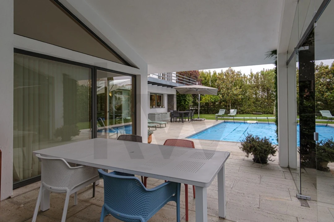 Moradia T5 para Arrendamento em São João das Lampas e Terrugem Foto 81