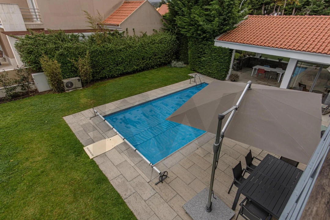 Moradia T5 para Arrendamento em São João das Lampas e Terrugem Foto 68