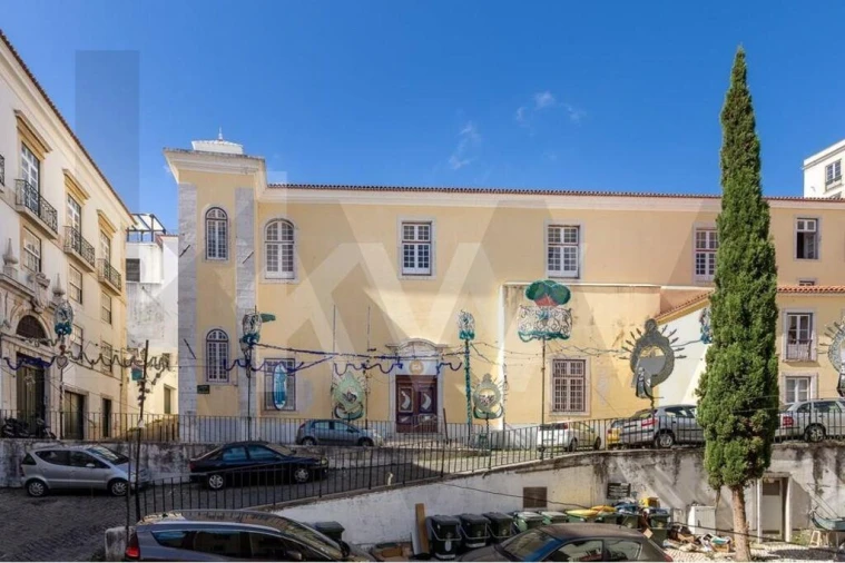 Apartamento T1 para Arrendamento em Santa Maria Maior Foto 13